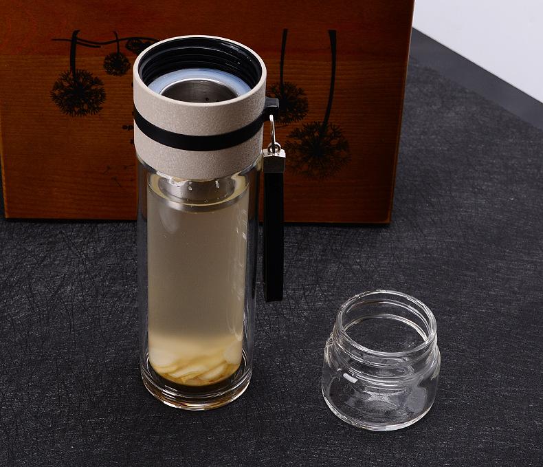 三棵树上街专卖店