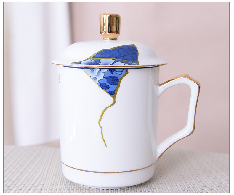 骨瓷金边马克杯批发欧式陶瓷水杯创意礼品可加图案