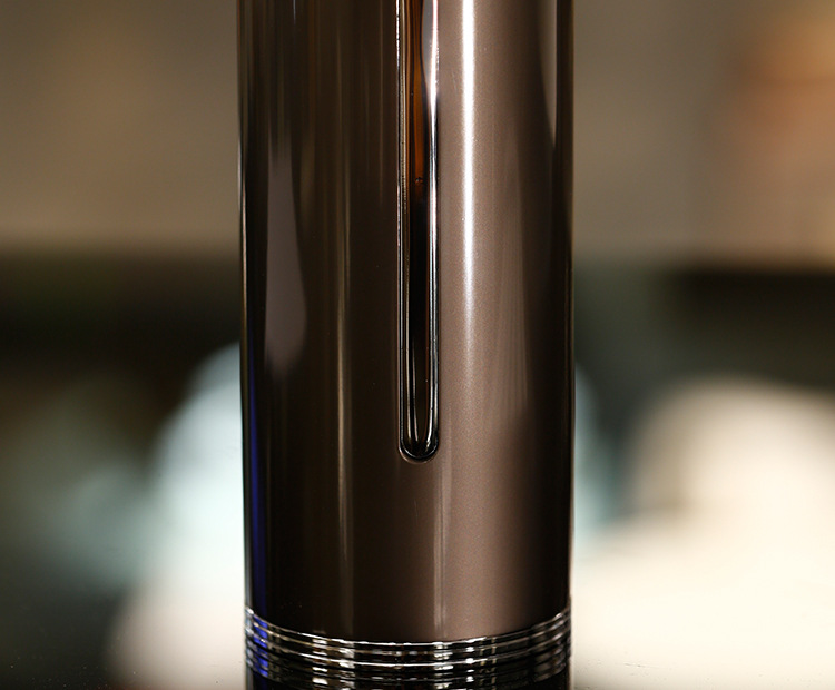 足银内胆保温杯